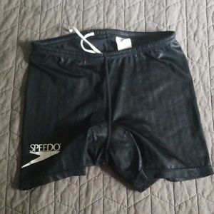 Mens speedo square cut